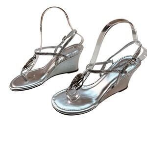 Lilly‎ Pulitzer Silver Metallic Wedge Sandals Logo Medallion Women's Size 6